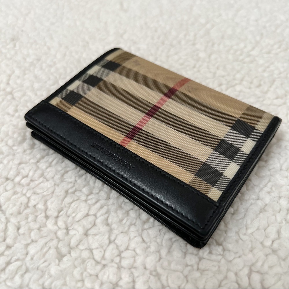 Burberry Bifold Wallet - Used